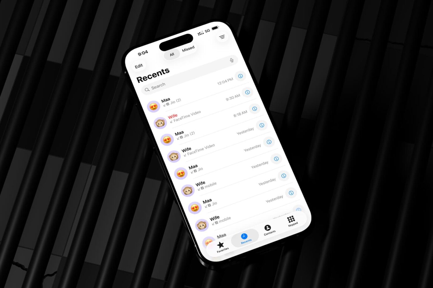 Recent calls in the new iOS 26 Phone app on iPhone